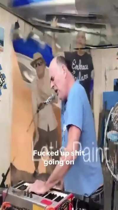 whag my friends see when i show them Lil Ugly Mane