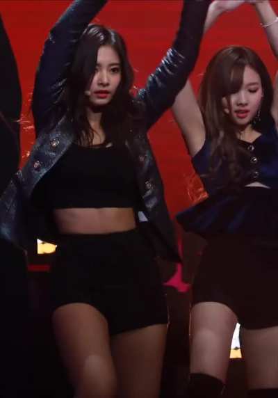 Stunning Tzuyu (ft. Nayeon)