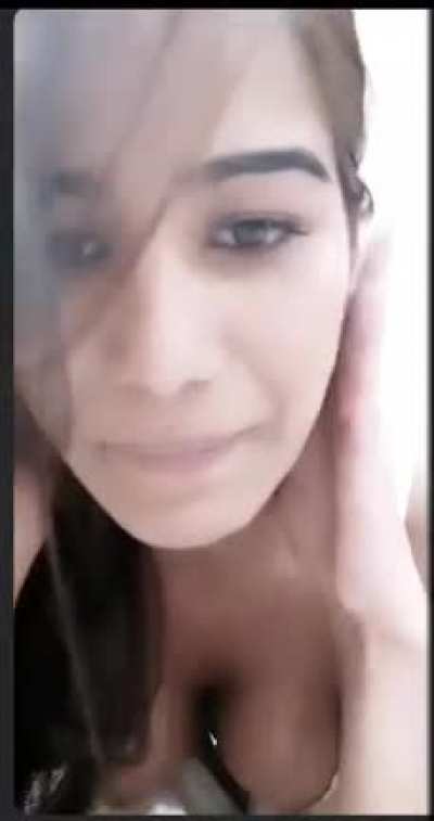 Poonam Pandey - Downblouse chat