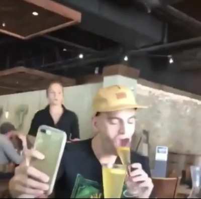 gay🥂irl