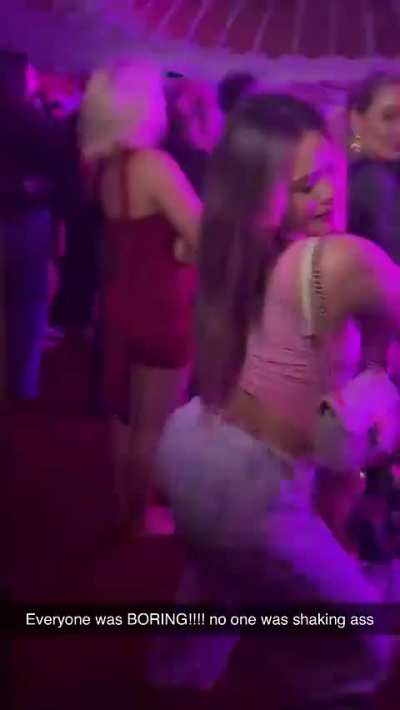 🍑🍑