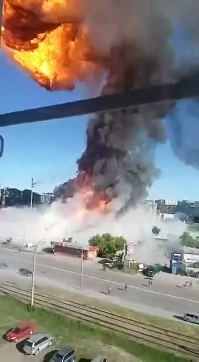 Взрыв в Новосибирске на газовой АЗС