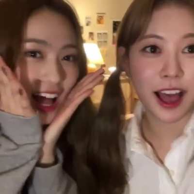 Goodbye kisses from May & Bora