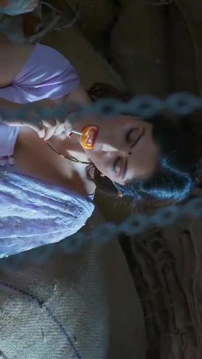 Mastram - Pehle lollipop khilaunga, phir isko khaunga 💦💦💦 [18+]