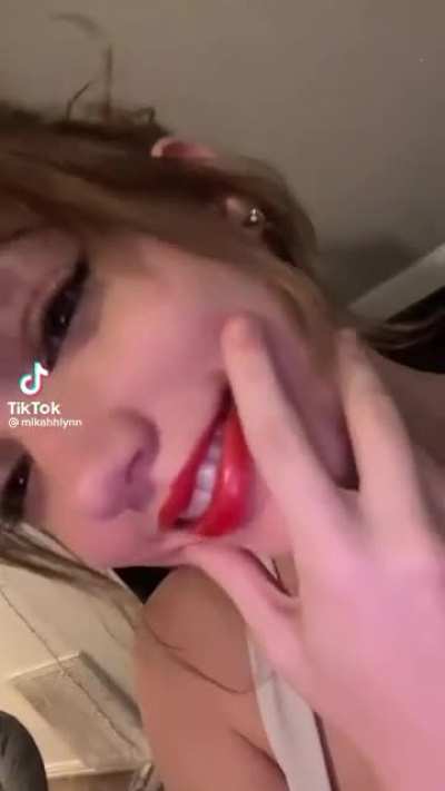 mikahhlynn