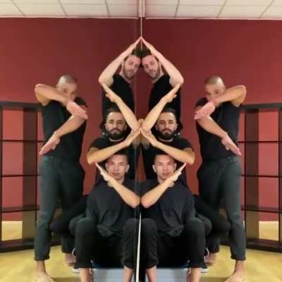 Mesmerising Dance (Tutting)