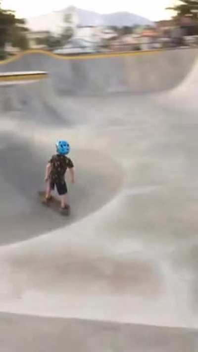 Kid knows how to fall