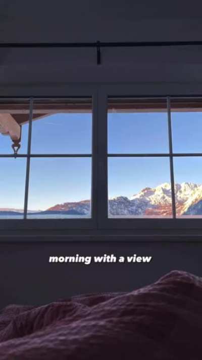 Alle Storys von Julia‘s Urlaub in Dachstein/ Österreich von dieser Woche