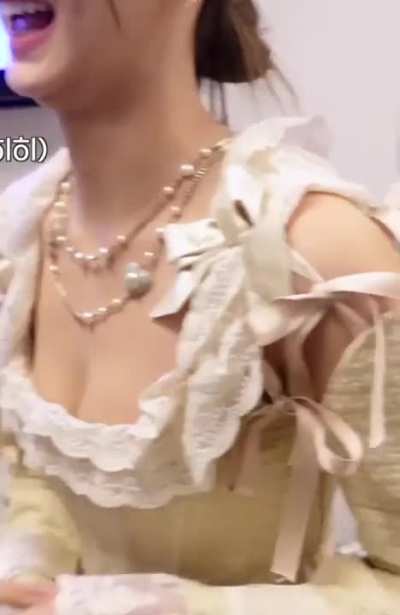 TZUYU 🍈🍈