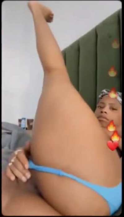 cheek moving and pussy play