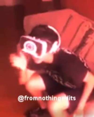 VR Porn be like