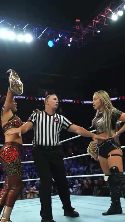Bayley And Liv
