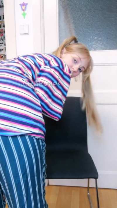 Who Like Magic Trick ? ( more Of Her Magic Trick In The Comments )