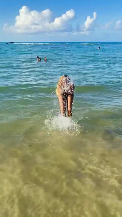 Bahia beach @luharanoamy