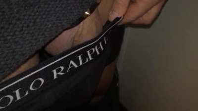 Just teasing;) My dick is not on the table. But I´ll take yours if you like. Oslo dick? Hit me up