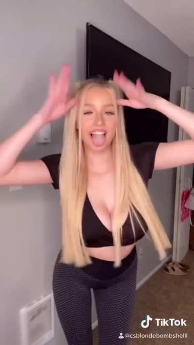 Busty Blonde with Bouncy Tits in Slow Motion