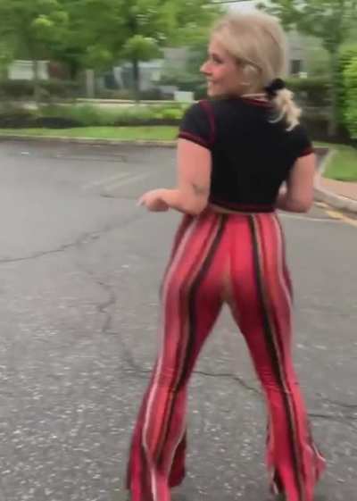 Strut