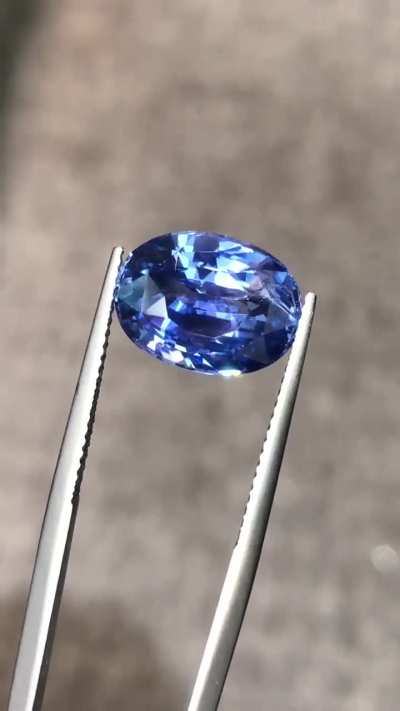 Sri Lankan No Heat Sapphire 7.32 Carat with GUILD Report NFS