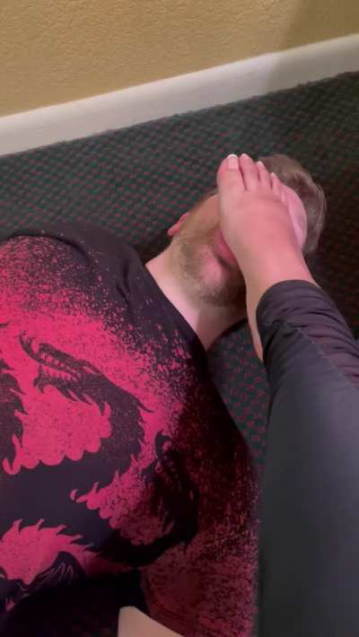 I love edging with my toes, it’ll make you go crazy for more