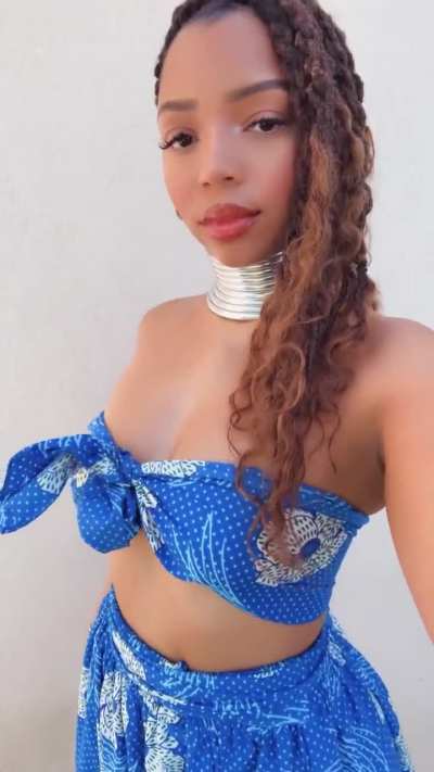 Selfie video, showing off her look , from IG 1.21.2026