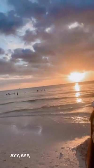 Analyn Barro