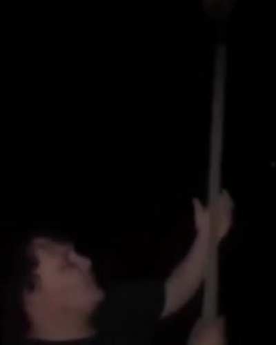 Blursed_Zeus_has_the_balls
