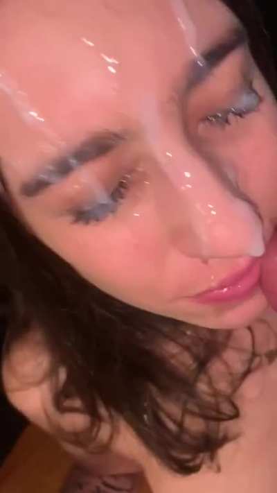 9 shot Load to my face!!! I’m blessed to have a man who can cum this much 😇
