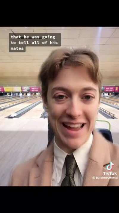 I legitimately thought it was the same person for the first few seconds