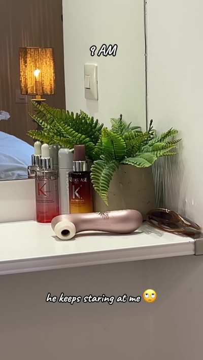 A morning in the life of a hypersexual fuckdoll...