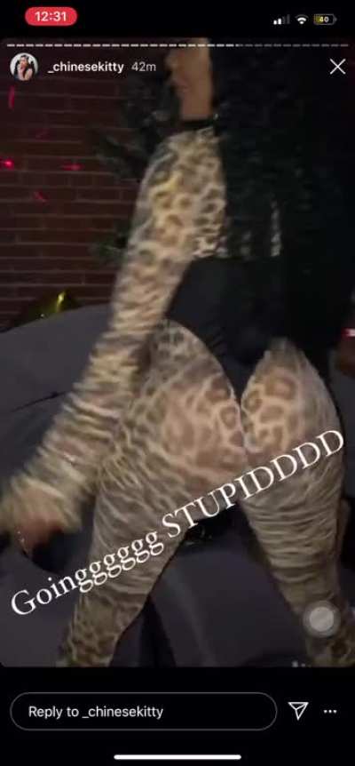 Her shit moving