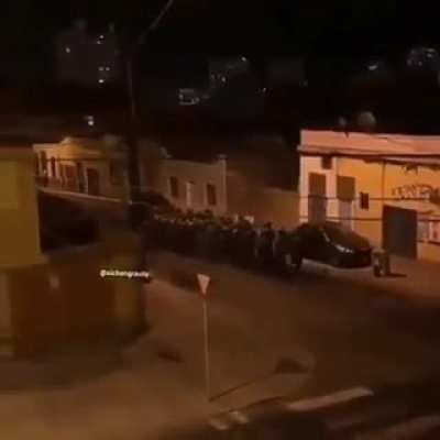 👨🏿‍🦯