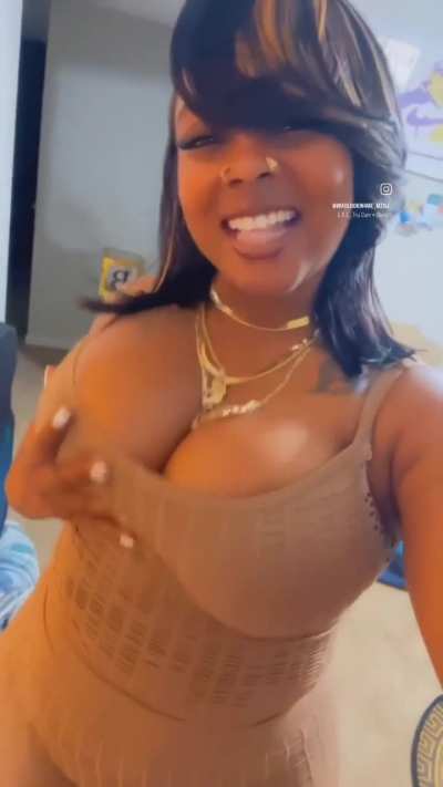 Mz_BJ is ready to feed the babies, who's hungry?