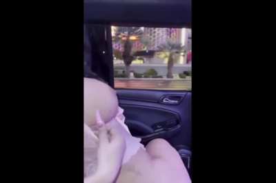 She is the back seat.<wbr>🔥🔥🌹