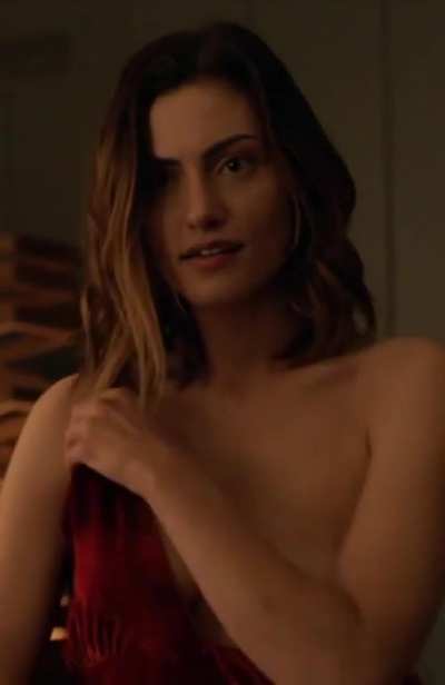 Phoebe Tonkin