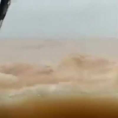 Idiot in flood