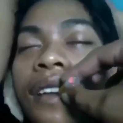 '-'