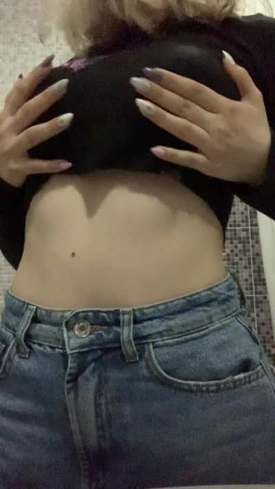 I long to be some older guy’s fuckdoll