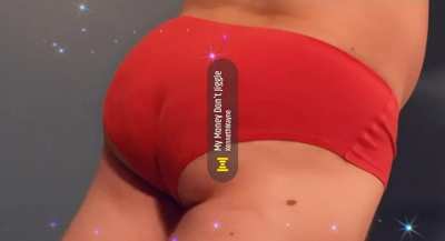 My booty goes jiggle jiggle fo sho