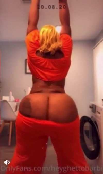 GhettoBarbie Twerk 1
