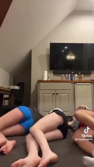 @reynelizabeth