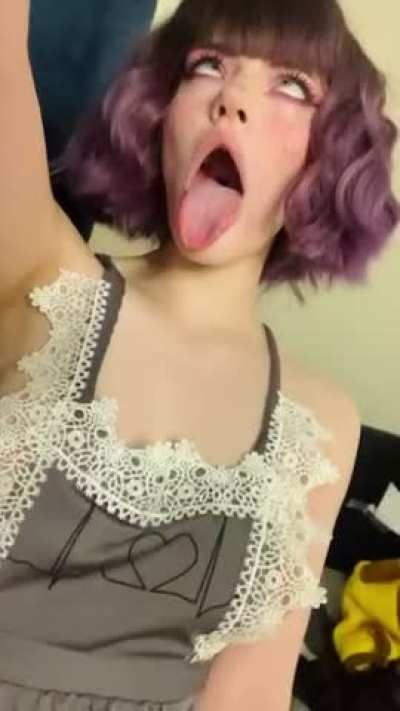 I’d wake you up every morning by sucking on your dick~