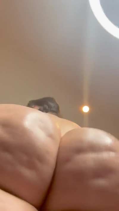 Ass Smothering 