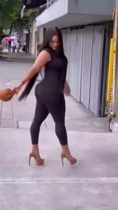 Ashley Carolina
