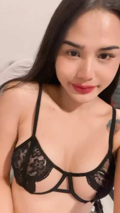 I think with this angle and lighting, my boobs look invit<wbr>ing..<wbr>??🥰🥰😉<wbr>😉💦