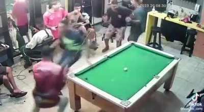 Tem mais habilidade o barbeiro ou o jogador?
