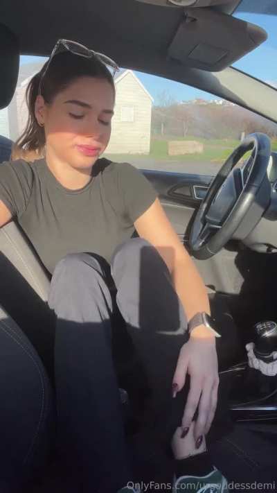 Smelly Soles Humiliation Joi