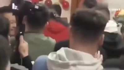 野蛮哦