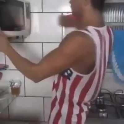 Só um soquin