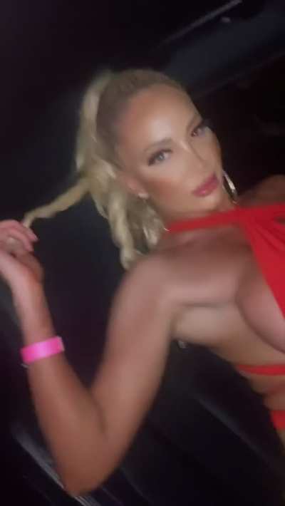 Supersexy uber