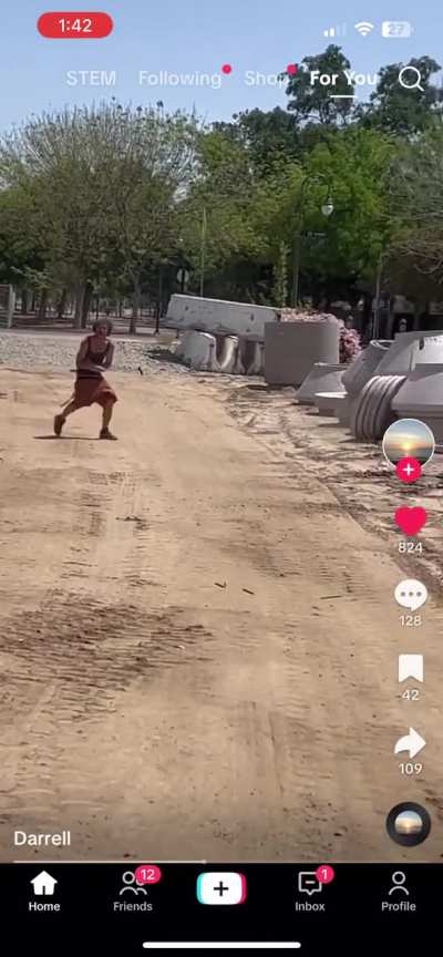 Golf club wielding tweaker subdued by rock to the ribs